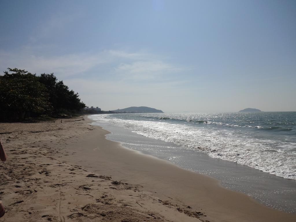 Apto E Suites Praia Do Itapocoroi Penha  Esterno foto